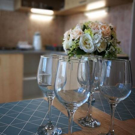 Voeroesmarty Apartman Miskolc - Belvaros - Downtown מראה חיצוני תמונה